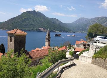 montenegro/old-herzegovina/landmark/perast-beach