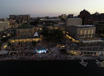 wisconsin/madison/landmark/wisconsin-union-theater