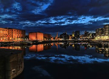 united-kingdom/liverpool/albert-dock/landmark/dukes-dock-liverpool