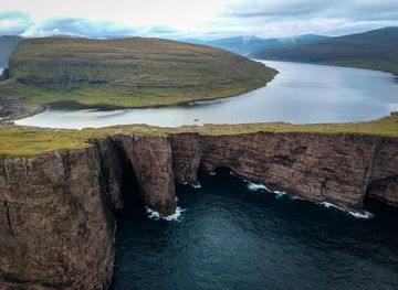 faroe-islands/nolsoy-island/landmark/faroeguide