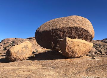 namibia/namaland/landmark/bull-s-party