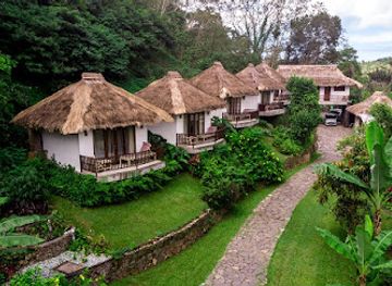 indonesia/east-nusa-tenggara/landmark/kelimutu-crater-lakes-ecolodge