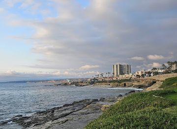 california/la-jolla/landmark/lifeguard-la-jolla-cove
