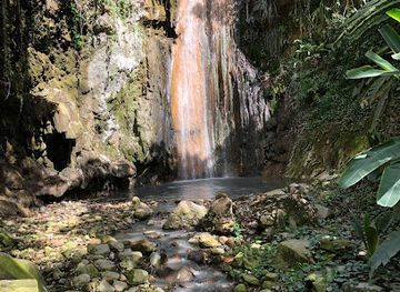saint-lucia/micoud/landmark/diamond-waterfall