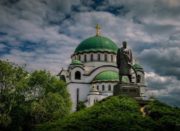 serbia/belgrade/savamala/landmark/karadorde-monument