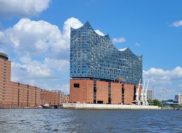 germany/hamburg/landmark/elbphilharmonie-hamburg