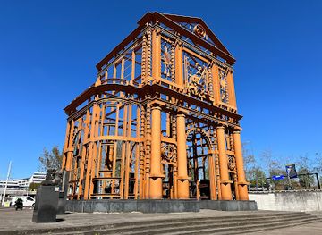 netherlands/delft/landmark/nieuwe-delftse-poort-cor-kraat