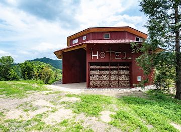 japan/shikoku/landmark/zero-waste-hotel-why