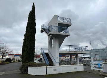 washington/federal-way/landmark/port-of-tacoma-observation-tower