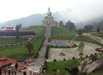 india/gangtok/landmark/neat-holidays-sikkim-darjeeling-tour-packages