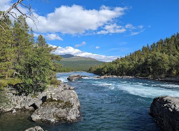 norway/jotunheimen-national-park/landmark/stuttgongfossen