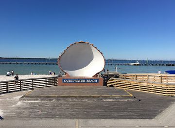 florida/pensacola-beach/landmark/quietwater-beach