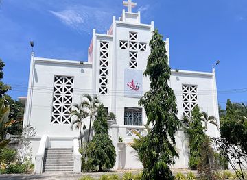 vietnam/quy-nhon/landmark/han-mac-tu-s-memorial-house