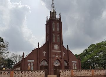 benin/couffo/landmark/cathedrale-saints-pierre-et-paul-d-abomey