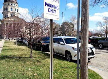 kansas/topeka/landmark/the-beacon