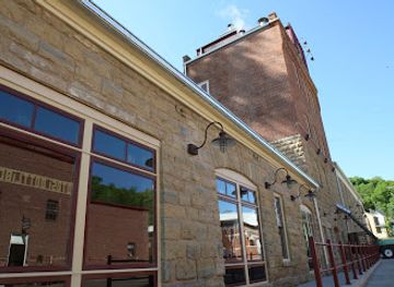 wisconsin/driftless-area/landmark/potosi-brewery