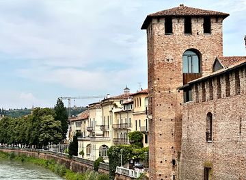 italy/verona/landmark/castelvecchio-museum