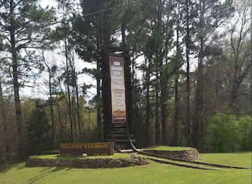 texas/piney-woods/landmark/texas-state-railroad-palestine-depot