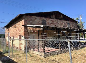 california/inland-empire/landmark/china-town-house