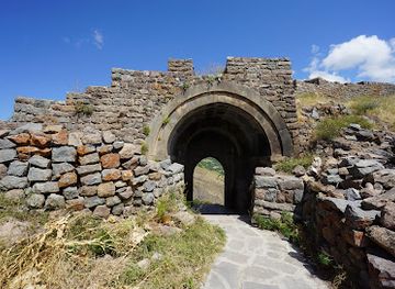 armenia/armavir/landmark/smbataberd