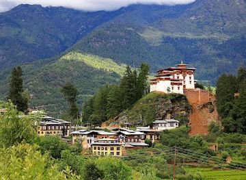 bhutan/pemagatshel/landmark/drukgyel-dzong