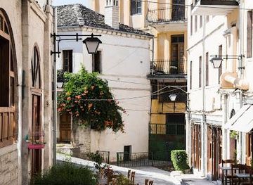 albania/saranda/landmark/gjirokaster