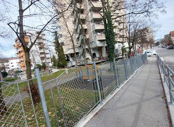 slovenia/savinja/landmark/dom-ob-savinji-celje