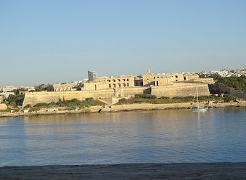 malta/fawwara-area/landmark/fort-manoel