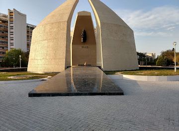 kazakhstan/aktau/landmark/eternal-flame-world-war-ii-memorial