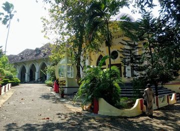 india/kochi/landmark/bishop-s-house-the-roman-catholic-diocese-of-cochin