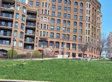 ohio/western-reserve/landmark/western-reserve-building