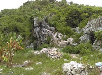 haiti/bassin-bleu/landmark/jubilee-voodoo-monument