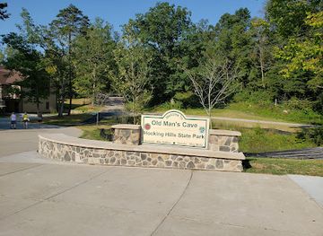 ohio/appalachian-ohio/landmark/hocking-hills-state-park-visitor-center