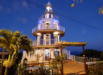 honduras/roatan/landmark/el-faro-roatan
