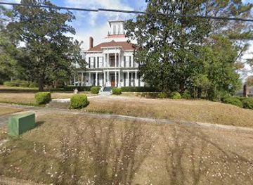 alabama/lake-eufaula/landmark/kendall-manor