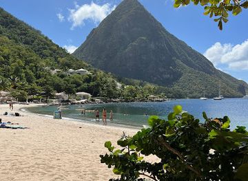saint-lucia/jalousie-beach/landmark/jalousie-grill