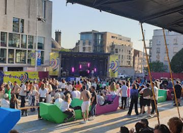 united-kingdom/leeds/landmark/whistle-punks-urban-axe-throwing-leeds