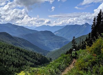 washington/mount-baker-snoqualmie-national-forest/landmark/hidden-lake-lookout