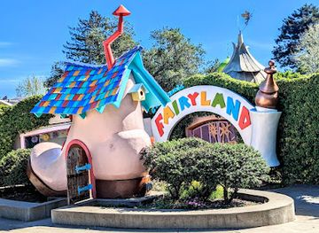 california/oakland/landmark/visit-oakland