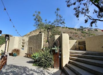 california/laguna-beach/landmark/the-laguna-playhouse