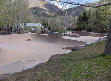 colorado/aspen/landmark/aspen-skate-park