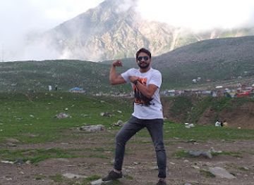 pakistan/gujranwala/landmark/chobara-house