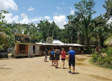 belize/caye-caulker/landmark/nohoch-che-en-caves-branch-archaeological-reserve