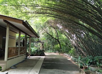 thailand/rayong/ban-phe/landmark/wat-ban-phe