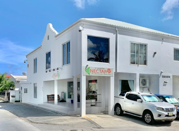 sint-maarten/pelican-key/landmark/st-maarten-nectar
