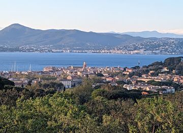 france/cote-d-azur/landmark/chapelle-sainte-anne