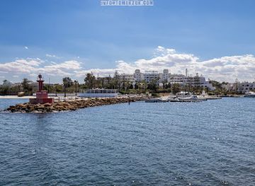 tunisia/sousse/port-el-kantaoui/landmark/milestones-lighthouse
