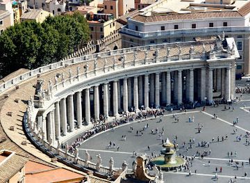 vatican-city/apostolic-palace/landmark/saint-peter-s-square
