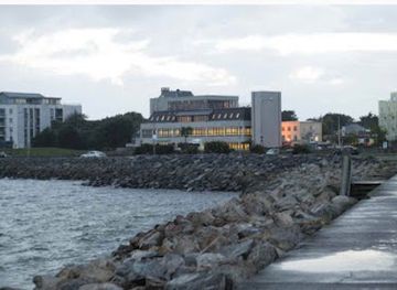 ireland/salthill/landmark/galway-cultural-institute