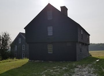maine/hancock-county/landmark/mcintire-garrison-house